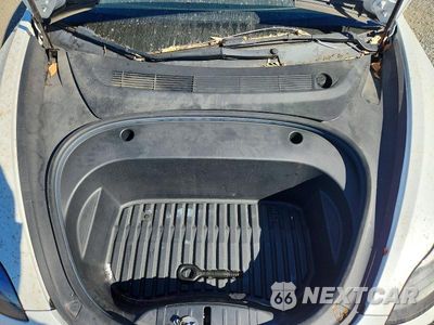 Zdjęcie 11 z 12 samochodu: 2022 TESLA MODEL 3 VIN:5YJ3E1EB0NF143585 - miniatura