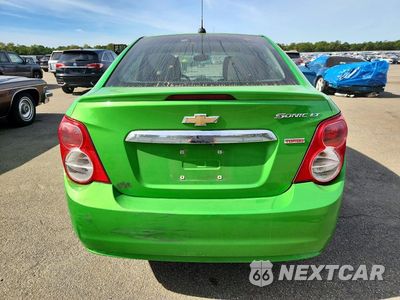 Zdjęcie 6 z 12 samochodu: 2015 CHEVROLET SONIC LT VIN:1G1JC5SB0F4161093 - miniatura