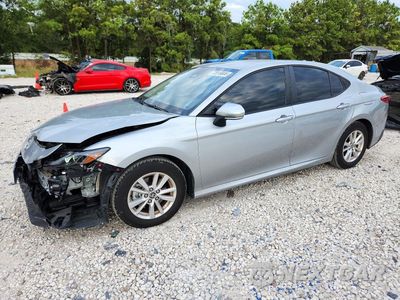 2025 TOYOTA CAMRY LE 4T1DAACK7SU142483 - główne zdjęcie licytacji z USA - miniatura