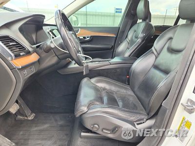 Zdjęcie 7 z 13 samochodu: 2017 VOLVO XC90 T6 VIN:YV4A22PL9H1146362 - miniatura