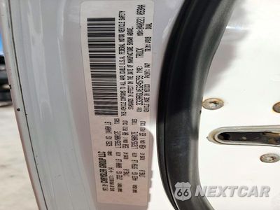 Zdjęcie 12 z 12 samochodu: 2014 RAM 3500 ST VIN:3C63RRGLXEG245759 - miniatura