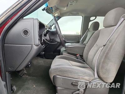 Zdjęcie 7 z 12 samochodu: 2005 CHEVROLET SILVERADO K1500 VIN:2GCEK13T451225920 - miniatura