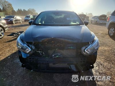 Piąte zdjęcie samochodu w środku: 2020 NISSAN VERSA S VIN:3N1CN8DV3LL838228 - miniatura