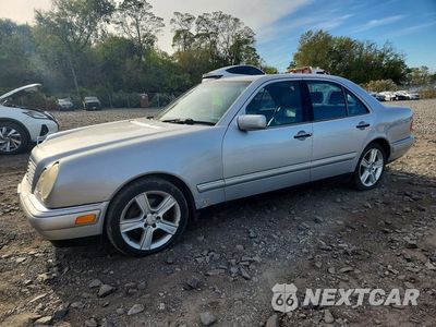 1998 MERCEDES-BENZ E 430 WDBJF70F4WA696539 - główne zdjęcie licytacji z USA - miniatura