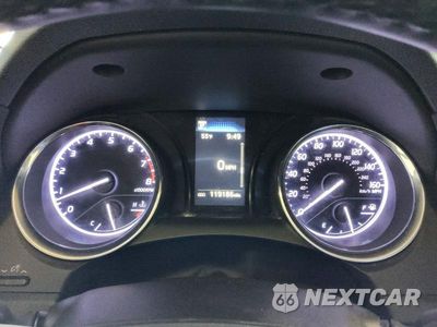 Zdjęcie 9 z 12 samochodu: 2019 TOYOTA CAMRY SE VIN:4T1B11HK7KU270822 - miniatura