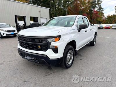 2023 CHEVROLET SILVERADO K1500 1GCRDAEK1PZ196452 - główne zdjęcie licytacji z USA - miniatura