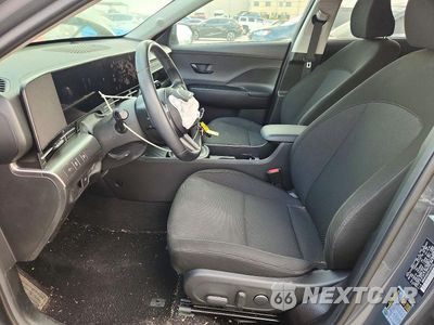 Zdjęcie 7 z 14 samochodu: 2025 HYUNDAI KONA SEL VIN:KM8HB3AB2SU192530 - miniatura