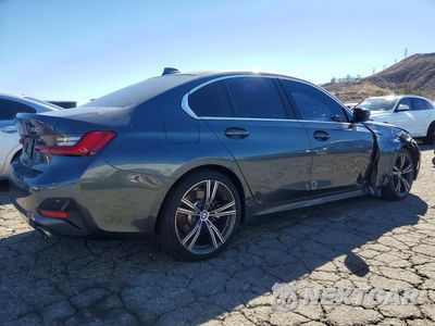 Trzecie zdjęcie samochodu z tyłu: 2021 BMW 330I VIN:3MW5R1J09M8B70284 - miniatura