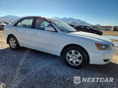 Czwarte zdjęcie samochodu z boku: 2008 HYUNDAI SONATA GLS VIN:5NPET46C18H355540 - miniatura