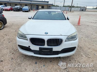 Piąte zdjęcie samochodu w środku: 2015 BMW 750 LI VIN:WBAYE8C59FD780900 - miniatura