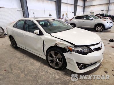 Czwarte zdjęcie samochodu z boku: 2012 TOYOTA CAMRY SE SPORT LIMITED EDITION VIN:4T1BF1FK8CU627219 - miniatura