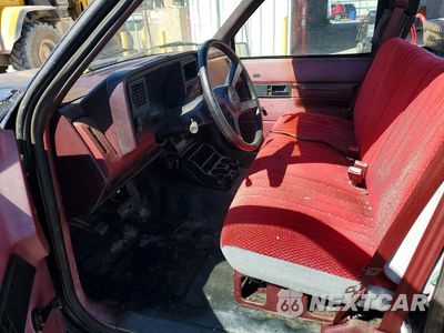 Zdjęcie 7 z 12 samochodu: 1988 CHEVROLET GMT-400 C1500 VIN:1GCDC14Z6JZ197471 - miniatura