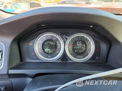 Zdjęcie 9 z 12 samochodu: 2012 VOLVO S60 T5 VIN:YV1622FS2C2106946 - miniatura