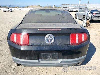 Zdjęcie 6 z 12 samochodu: 2011 FORD MUSTANG VIN:1ZVBP8AM0B5160578 - miniatura