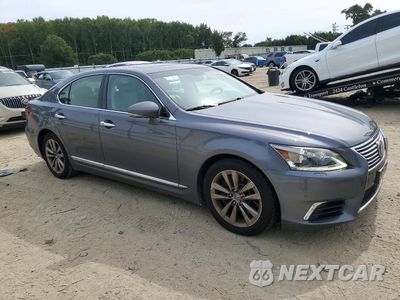 Czwarte zdjęcie samochodu z boku: 2015 LEXUS LS 460 VIN:JTHCL5EF4F5024083 - miniatura