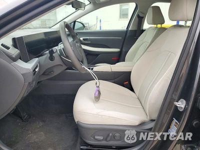 Zdjęcie 7 z 12 samochodu: 2025 HYUNDAI SONATA SEL VIN:KMHL64JA0SA474050 - miniatura