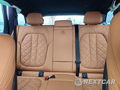 Zdjęcie 10 z 13 samochodu: 2026 BMW X5 XDRIVE50E VIN:5UX43EU07T9328983 - miniatura