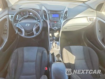Zdjęcie 8 z 12 samochodu: 2013 HYUNDAI ELANTRA GT BASE VIN:KMHD35LE2DU096656 - miniatura