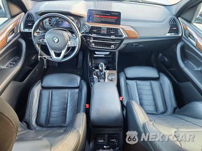 Zdjęcie 8 z 13 samochodu: 2018 BMW X3 XDRIVE30I VIN:5UXTR9C51JLC76090 - miniatura