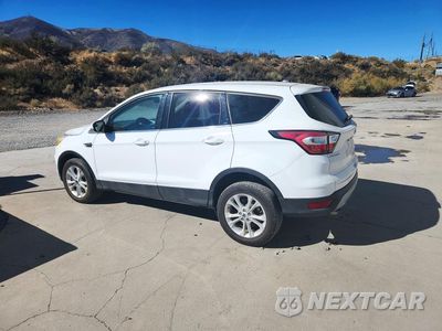 Drugie zdjęcie samochodu z przodu: 2017 FORD ESCAPE SE VIN:1FMCU9GD0HUD03505 - miniatura