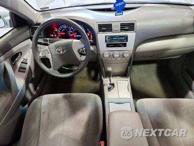 Zdjęcie 8 z 12 samochodu: 2010 TOYOTA CAMRY LE VIN:4T1BF3EK6AU549307 - miniatura