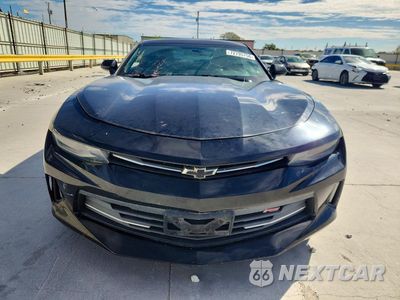 Piąte zdjęcie samochodu w środku: 2018 CHEVROLET CAMARO LT VIN:1G1FB1RSXJ0161707 - miniatura