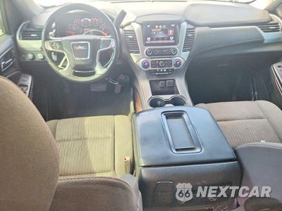 Zdjęcie 8 z 14 samochodu: 2015 GMC YUKON SLE VIN:1GKS2AKC3FR700815 - miniatura