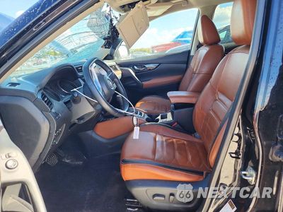 Zdjęcie 7 z 12 samochodu: 2019 NISSAN ROGUE SL VIN:5N1AT2MV3KC801788 - miniatura