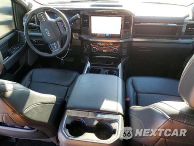 Zdjęcie 8 z 12 samochodu: 2024 FORD F250 SUPER DUTY VIN:1FT8W2BT0REE13296 - miniatura