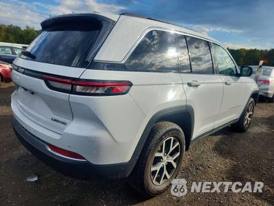 Trzecie zdjęcie samochodu z tyłu: 2025 JEEP GRAND CHEROKEE LIMITED VIN:1C4RJHBG6SC282370 - miniatura