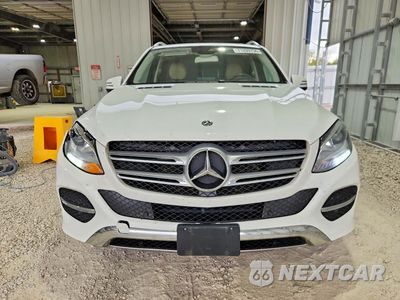 Piąte zdjęcie samochodu w środku: 2018 MERCEDES-BENZ GLE 350 4MATIC VIN:4JGDA5HB7JB066693 - miniatura
