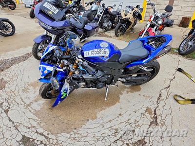 Trzecie zdjęcie samochodu z tyłu: 2010 YAMAHA YZFR1 VIN:JYARN23E6AA006825 - miniatura
