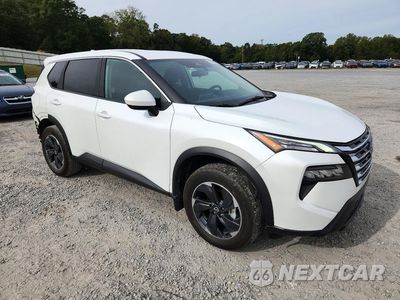Czwarte zdjęcie samochodu z boku: 2026 NISSAN ROGUE SV VIN:5N1BT3BA3TC722438 - miniatura