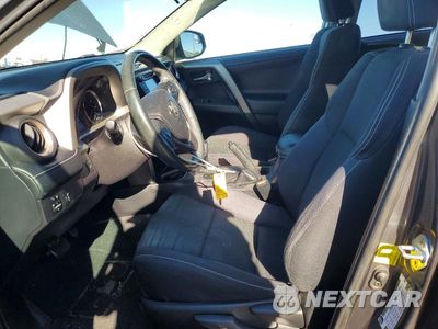 Zdjęcie 7 z 14 samochodu: 2016 TOYOTA RAV4 XLE VIN:2T3WFREV0GW255884 - miniatura