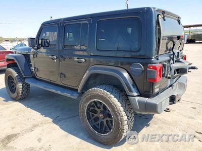 Drugie zdjęcie samochodu z przodu: 2020 JEEP WRANGLER UNLIMITED SAHARA VIN:1C4HJXEM4LW320959 - miniatura