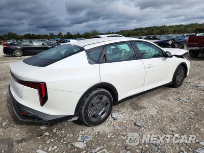 Trzecie zdjęcie samochodu z tyłu: 2026 KIA K4 LX VIN:3KPFT4DE5TE380950 - miniatura