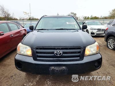 Piąte zdjęcie samochodu w środku: 2004 TOYOTA HIGHLANDER BASE VIN:JTEEP21A640040640 - miniatura