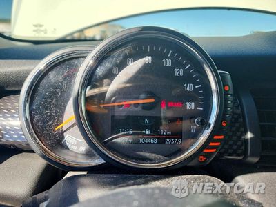 Zdjęcie 9 z 12 samochodu: 2017 MINI COOPER S VIN:WMWXU3C36H2B64332 - miniatura