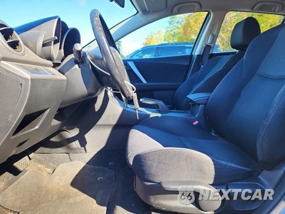 Zdjęcie 7 z 13 samochodu: 2011 MAZDA 3 S VIN:JM1BL1K61B1479727 - miniatura