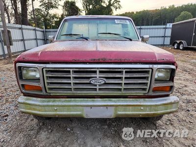 Piąte zdjęcie samochodu w środku: 1985 FORD F150 VIN:1FTDF15N4FNA37848 - miniatura