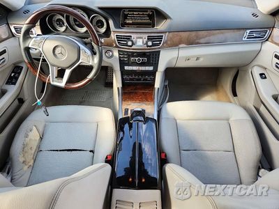 Zdjęcie 8 z 12 samochodu: 2014 MERCEDES-BENZ E 350 VIN:WDDHF5KB8EB052488 - miniatura