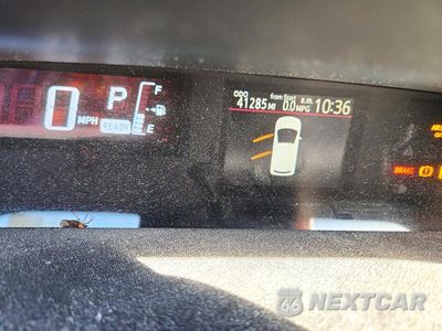 Zdjęcie 9 z 12 samochodu: 2015 TOYOTA PRIUS C TWO VIN:JTDKDTB30F1101564 - miniatura