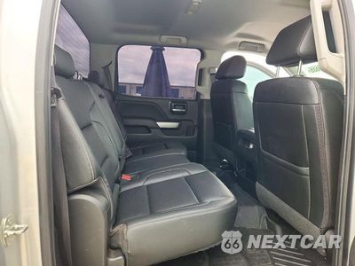 Zdjęcie 10 z 13 samochodu: 2018 CHEVROLET SILVERADO C1500 LT VIN:3GCPCREC3JG115699 - miniatura