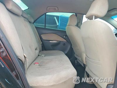 Zdjęcie 10 z 12 samochodu: 2008 TOYOTA YARIS BASE VIN:JTDBT923381248647 - miniatura