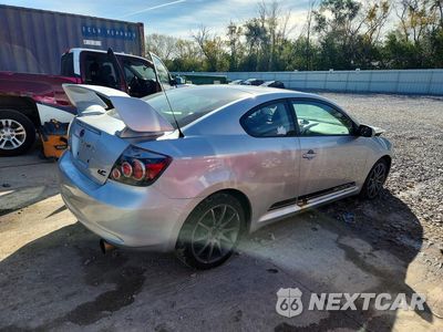 Trzecie zdjęcie samochodu z tyłu: 2010 SCION TC BASE VIN:JTKDE3B74A0314064 - miniatura