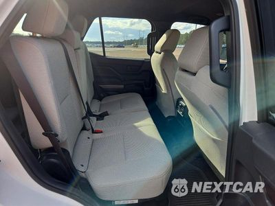Zdjęcie 10 z 12 samochodu: 2025 TOYOTA 4RUNNER SR5 VIN:JTEVA5ARXS5008511 - miniatura
