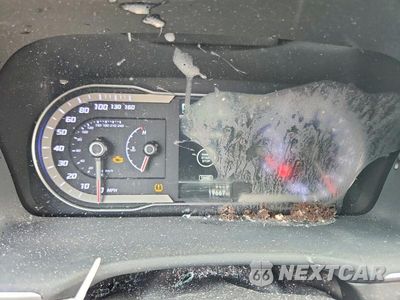Zdjęcie 9 z 13 samochodu: 2024 HYUNDAI SANTA CRUZ SEL VIN:5NTJB4DEXRH111877 - miniatura