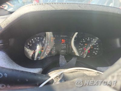 Zdjęcie 9 z 13 samochodu: 2025 JEEP COMPASS LATITUDE VIN:3C4NJDBN1ST609235 - miniatura