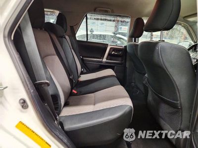 Zdjęcie 11 z 13 samochodu: 2015 TOYOTA 4RUNNER SR5 VIN:JTEBU5JR1F5243623 - miniatura