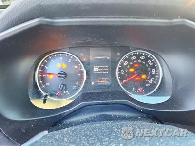 Zdjęcie 9 z 13 samochodu: 2019 TOYOTA RAV4 LE VIN:2T3F1RFV3KC048865 - miniatura